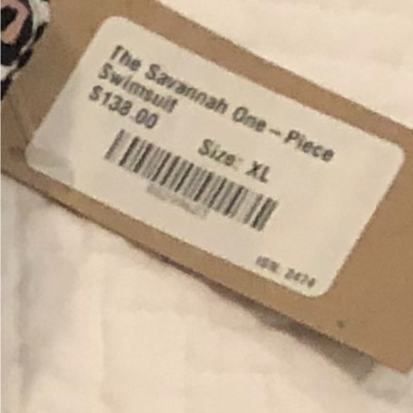 NWT Albion ruched tummy control. - Picture 3 of 3